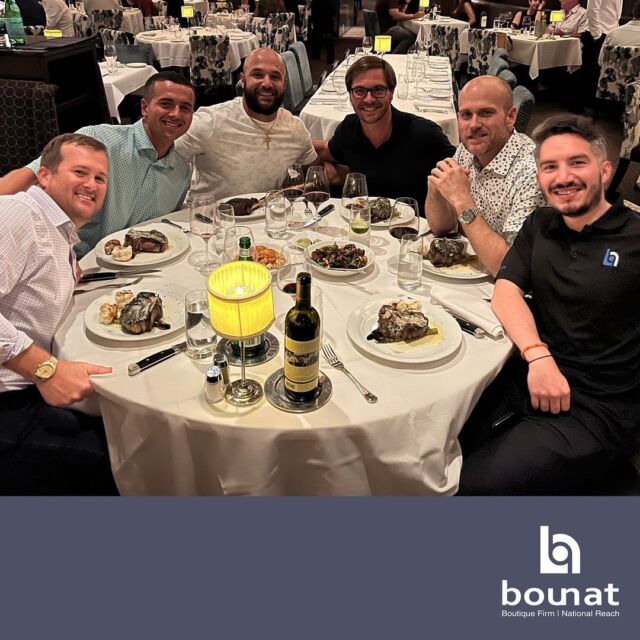 Taking time out to celebrate the WINS this month at one of our favorite spots in Tampa
@eddievs_ 

#bounatsighting #justforfun #realtorlife #realtorlifestyle #realtorsofig #realtorsofinstagram #loverealestate #realtortips #realtoring #realestategrind #realestateinvesting #realestateinvestor #realestateinvestors #realestateagentlife #realestatelifestyle#tamparealestate #commercialproperty #commercialbroker #commercialinvestment #CREmarketing #tampa #tampacre #celebratethewins #teambuilding