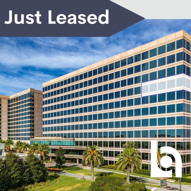 Bounat is excited to annouce the lease of this property located in Bayport Plaza in Tampa, FL. Congratulations to the team!

Highlights include:
✅ Location: 3000 Bayport Dr, Tampa, FL
✅ Size: 3,406 SF
✅ Lease Terms: 5 year
✅ Price: $43 PSF FS
✅ Tenant Brokers: @nganey23 and @tommyszarvas with Bounat
✅ Landlord Brokers: Mercedes Angel with Cushman & Wakefield

Interested in Buying, Selling, or Leasing? Contact Bounat to get started!

#investment #realestate #cre #commercialrealestate #realestateagent #realestateinvestor #nnn #justleased #realestatelife #realestatebroker #success #retailrealestate #1031 #tamparealestate #icsc #realestateagents #referral #ccim #realty #cashflow #realestateexpert #property #entrepreneur #tampacre #tampacommercialrealestate #floridacre #floridacommercialrealestate