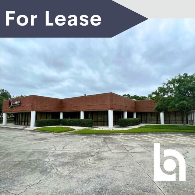 For Lease:

A prime opportunity to lease an office with flex space in Tampa's Sabal Park.

The property offers two options: 
1️⃣ 9501 Princess Palm contains 21,311 SF of newly built out office space with approx 7,500 SF flex warehouse with 14' ceiling height and 1 grade level bay door

2️⃣ 9503 Princess Palm contains 22,404 SF of 100% office space.

Size: 10,000 - 22,404 SF
Price: $14.50 SF/yr (NNN)

Interested in learning more? Contact Bounat today!

#bounat #boutiquenational #creref #investment #realestate #cre #commercialrealestate #realestateagent #realestateinvestor #nnn #forlease #realestatelife #tgif #milliondollarlisting #realestatebroker #success #retailrealestate #1031 #tamparealestate #icsc #realestateagents #referral #ccim #realty #cashflow #listingforlease #realestateexpert #property #entrepreneur
