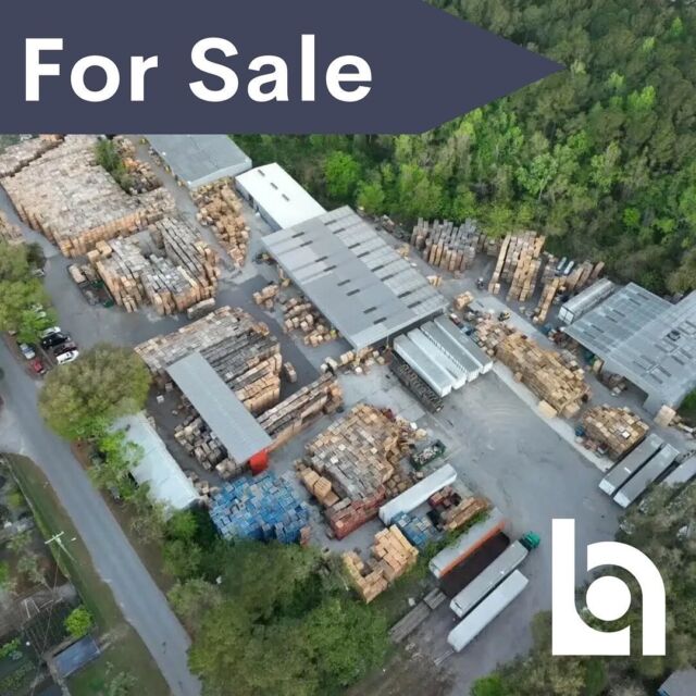 For Sale: A prime opportunity to purchase this industrial property located in Jacksonville, FL.

Situated on 8.01 acres with 5 buildings totaling approx. 44,634 SF. The property is leased to national tenant, Kamps Pallets on a 5-year term which expires August 2027, paying $185,400/YR with 3% annual escalations.

Highlights include:
✅ Great location
✅ National tenant
✅ NNN Lease with Landlord responsible for roof and structure

Sale Price: $2,650,000

Interested in learning more? Contact Bounat today!

#investment #realestate #cre #commercialrealestate #realestateagent #realestateinvestor #nnn #forsale #realestatelife #industrialforsale #milliondollarlisting #realestatebroker #success #retailrealestate #1031 #tamparealestate #icsc #realestateagents #referral #ccim #realty #cashflow #realestateexpert #property #entrepreneur #tampacommercialrealestate #floridacommercialrealestate #floridacre